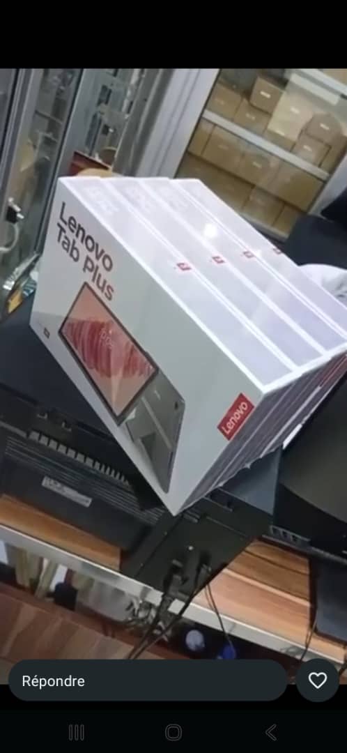Lenovo Tab Plus